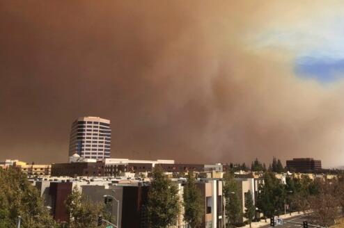 1507594240844661