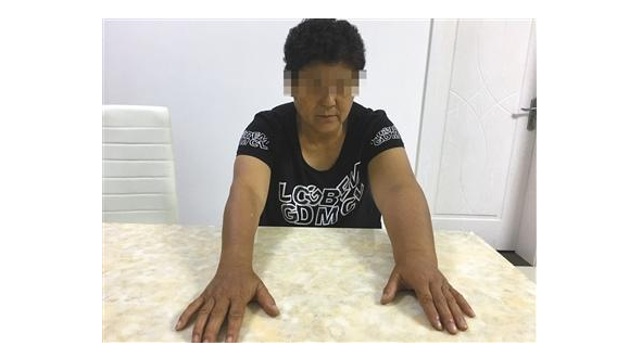 “大妈涉黑团”的讨债生意：没事干  对方拿她们没办法