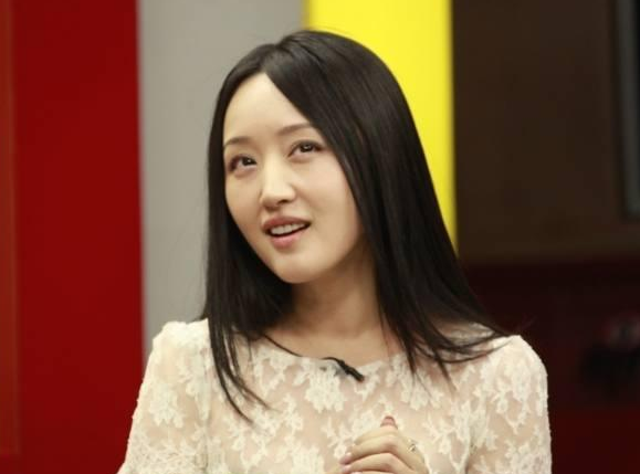 “甜歌皇后”杨钰莹要结婚了,新郎竟是他,谁都没想到