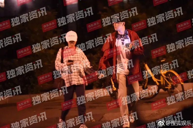 【她刊】张靓颖新恋情曝光：要在爱里死几次，才配得到幸福？