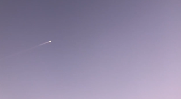 UFO？彗星？发光飞行物惊现新西兰！