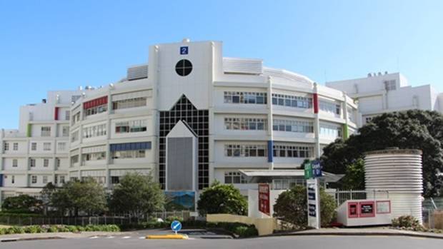 奥克兰宝宝头部受重伤，原生家庭嫌疑最大