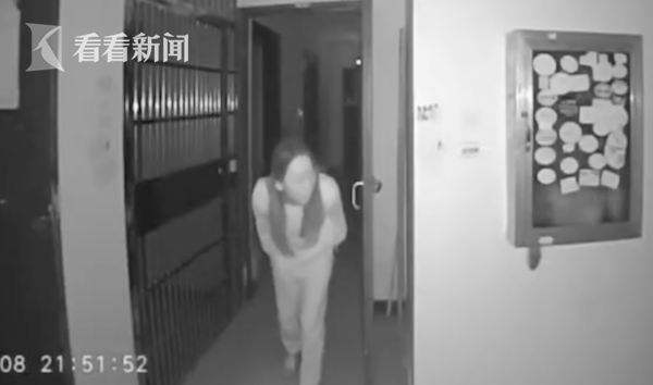 武汉一女子疑向门把手吐口水，小区内多人确诊新冠肺炎