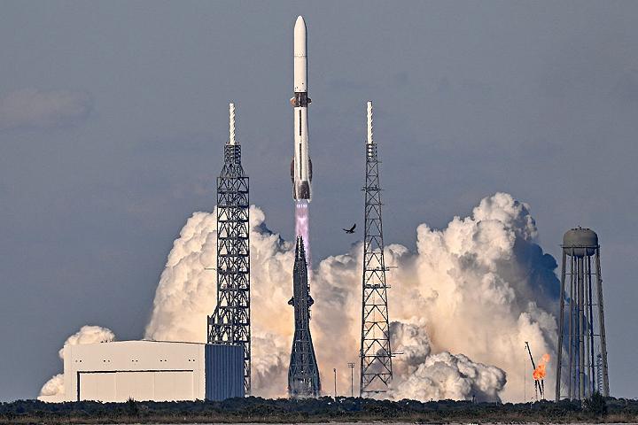 蓝色起源火箭爆炸,为何会殃及竞争对手SpaceX?