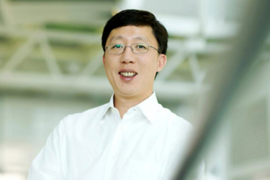 华人亿万富豪捐巨款！普林斯顿一整座学院为他改名，出身中国物理世家，身家数十亿美元