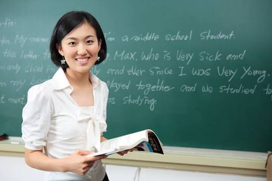 Chinese teachers' experiences for a fellow teacher
