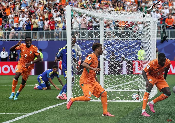 世界杯：科特迪瓦2-0库拉索 队史首进淘汰赛；厄瓜多尔2-1逆转德国出线