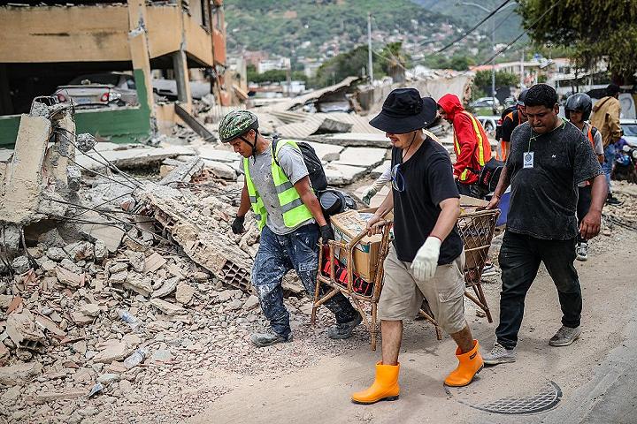 委内瑞拉地震死亡人数升至1450人