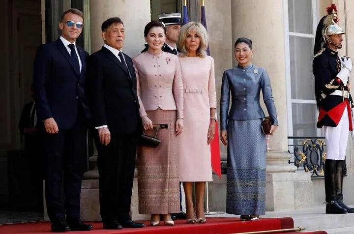 亲女儿去世才两周,泰王却急忙飞法国,下飞机头等大事竟是... 买私人飞机?!