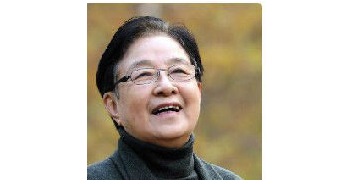 作曲家谷建芬获授“中国侨界杰出人物”    曾培养出苏红、毛阿敏、那英、解晓东、孙楠等歌手