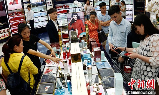 海南：离岛免税购物政策调整 每人每年限额增至3万元