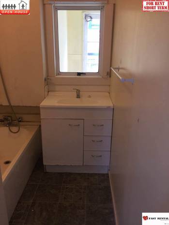 Beach Rd property 2017120405