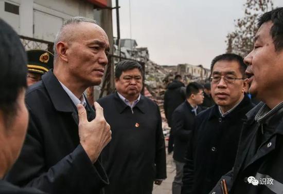 北京市委书记蔡奇三赴西红门：整治要有人文关怀