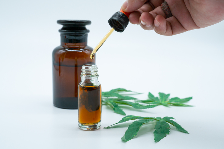 大麻药品纳入英国国民医疗体系