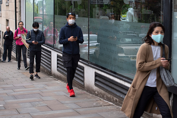 德英相继表态：现在不是干这事的时候