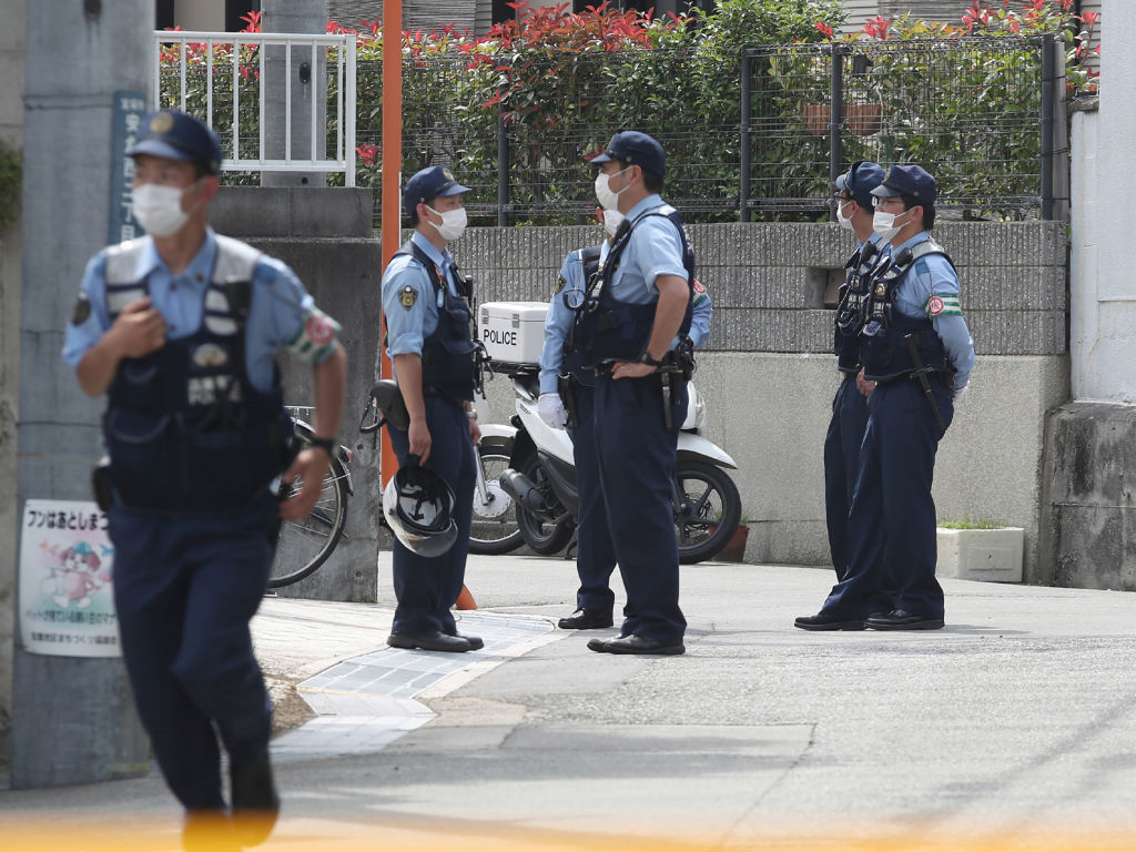 日本大学生用弓箭射杀家人被捕 当地居民恐慌