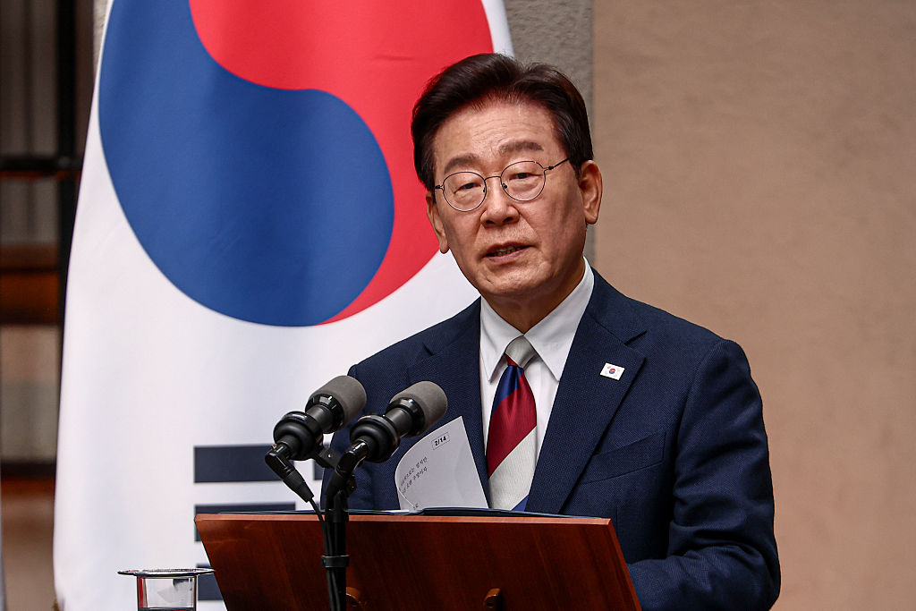 韩国总统李在明支持率跌至新低 住房问题相关不满情绪日益高涨