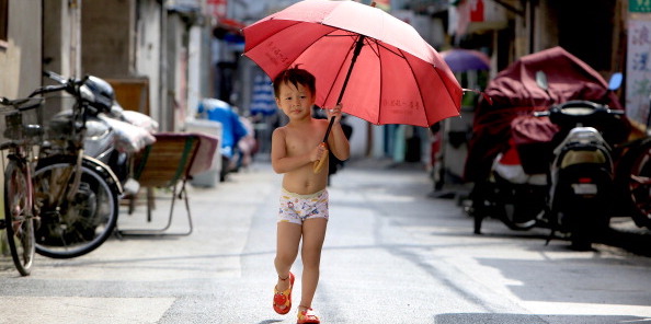 北方超40度南方暴雨 中国再迎来“南雨北热”天气