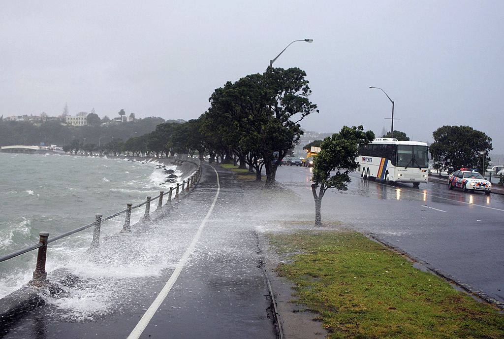 奥克兰天气恶劣  或遭暴风雨冰雹袭击