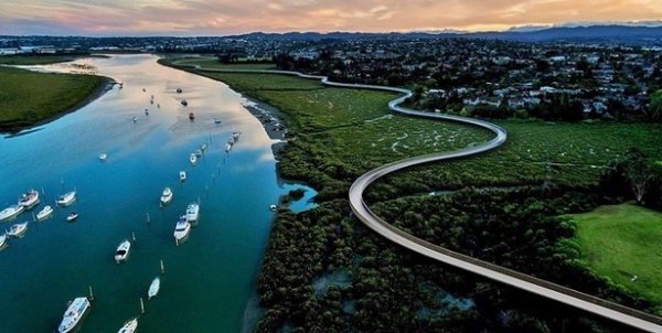 Te Whau Pathway