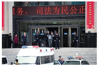 “白银案”被告人获死刑 追访被害者家属：不原谅他