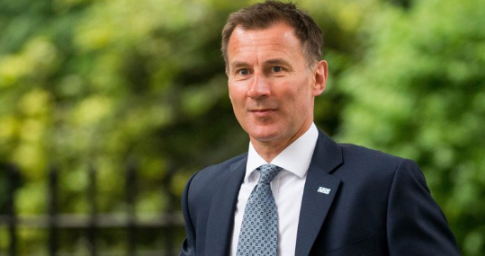 英首相火速任命新外交大臣 系中国洋女婿