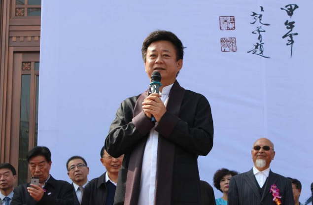 朱军否认性骚扰实习生 爆料人当事人希望对簿公堂