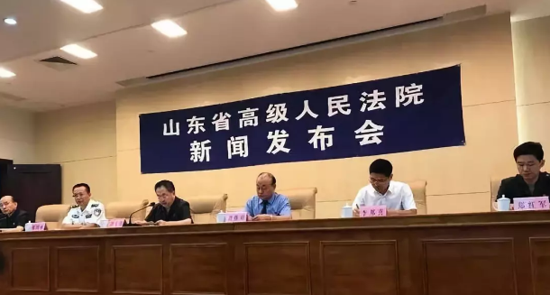 35套房6辆车4000万资产，为了40万车贷躲十年，这两口子火了！