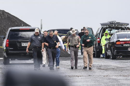 美国得州现连环杀人案：边警连杀4人并欲绑架第5人