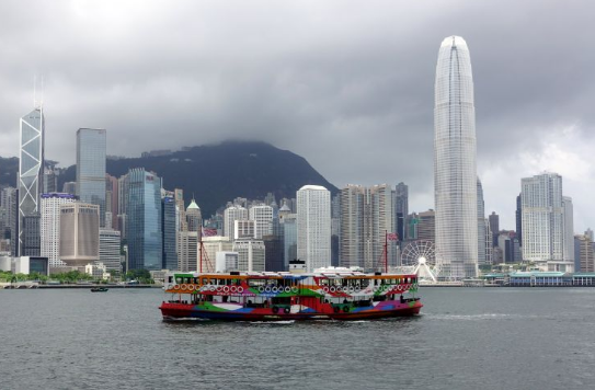 力压深圳上海 香港时隔5年重回中国城市综合竞争力榜首