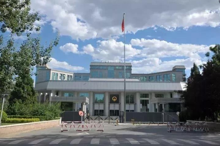 中科院研究生被同学杀害案开庭前半小时突取消 原因未知