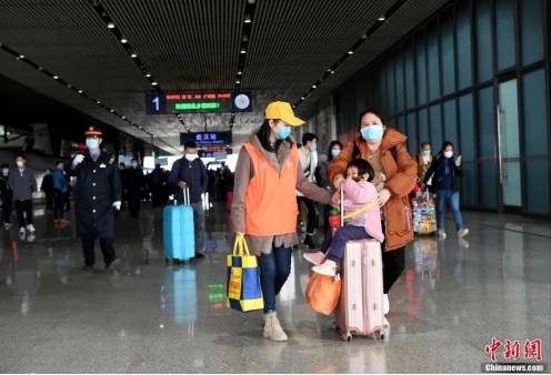 受疫情影响多国加强防控举措 4月相关新规来了