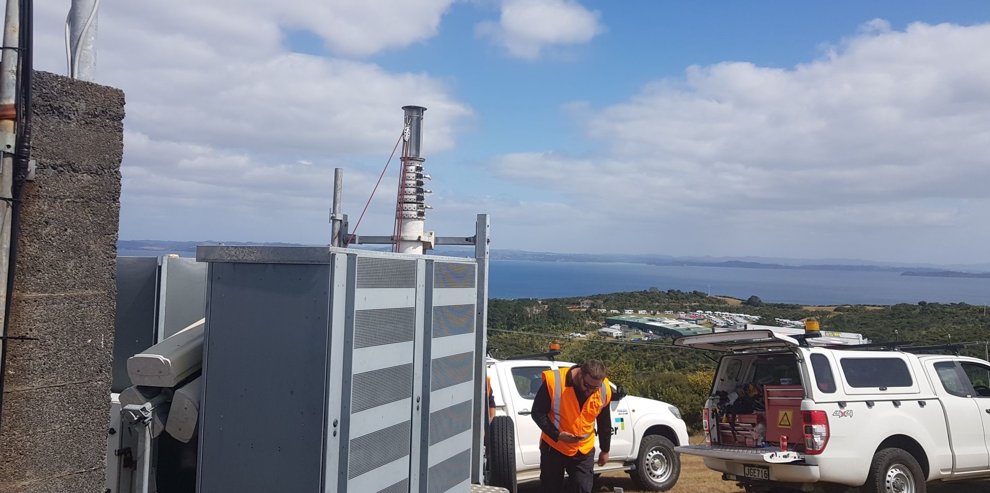 Whangaparaoa Vodafone contractors installing mobile site