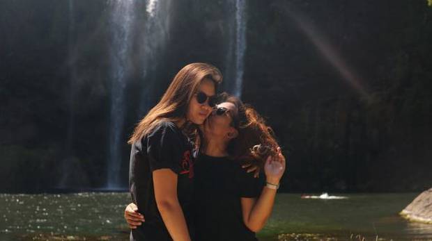Yu Ting Mak and Noreen M. Wong