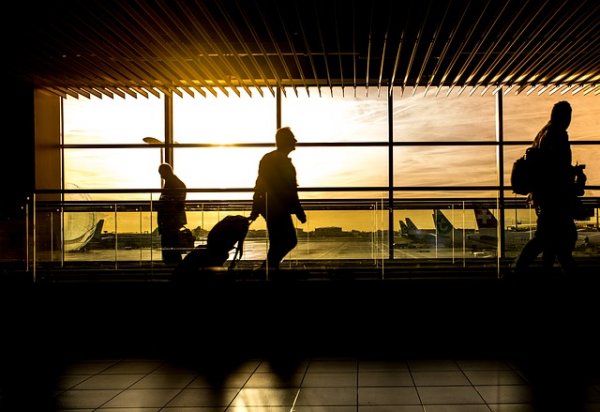 airport 1822133 640