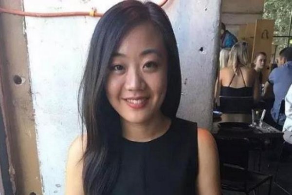 angela tan001