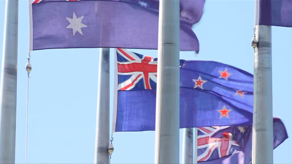 australias-parliament-house-has-incorrectly-flown-two-new-ze-7MVCWNFEW5FP5MZIRZSU3RSOWY.jpg | 大闹乌龙！澳大利亚国会庆祝国旗125周年，却挂上了新西兰国旗