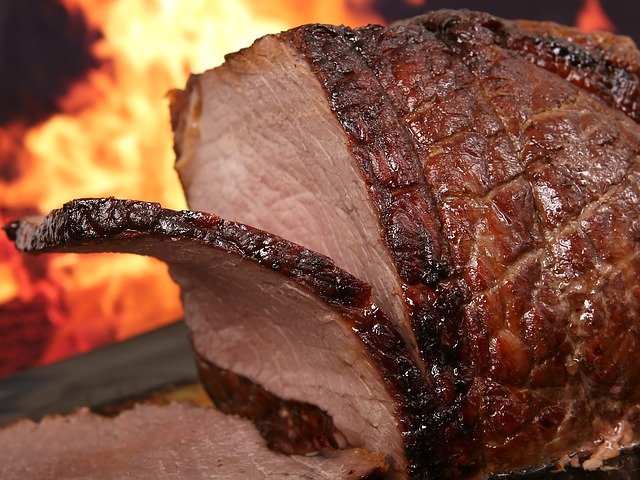 围绕吃肉，西班牙内阁吵翻了