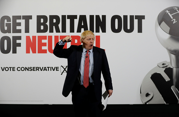 英选前“终战”约翰逊略胜一筹，机密文件外泄引风波