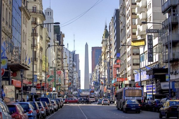 buenos aires 2437858 640