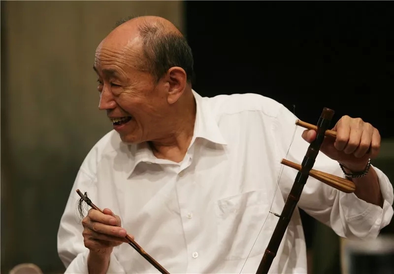 著名表演艺术家朱旭凌晨在北京逝世，享年88岁