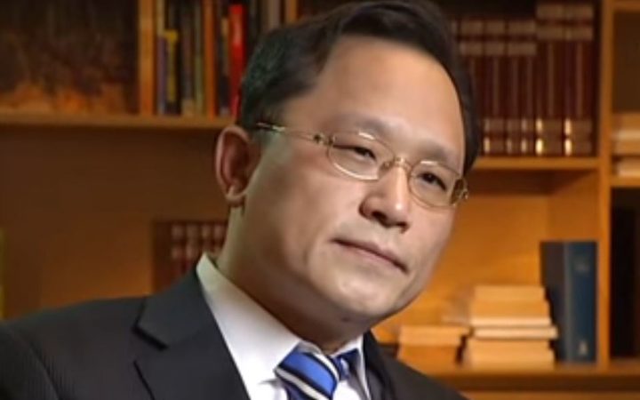 身兼多家公司董事，专骗留学生钱：这个亚裔骗子惊动了奥克兰领事馆！