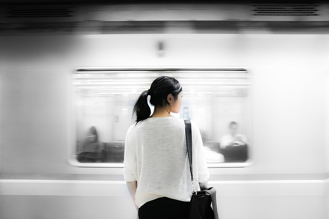 【灵魂有香气的女子】怎样遇到肯拉自己一把的男人？