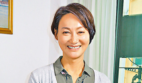 影后惠英红自曝先天性心脏病：曾心脏停顿