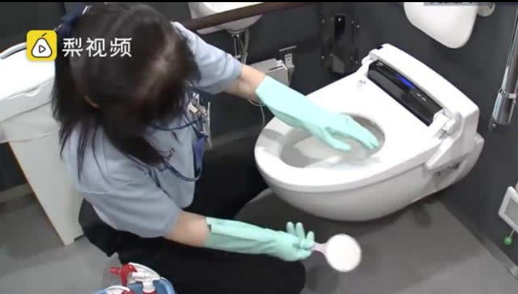 #全球最干净的机场