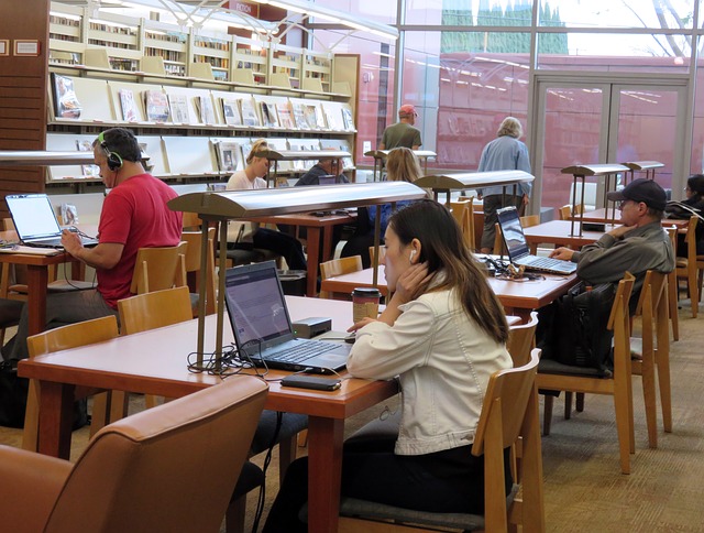 这些留学常识都不懂，怪不得洋相百出