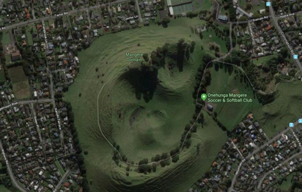 mangere domain