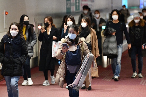 新西兰有“少数”人正在接受病毒检测 仍有来自中国的航班抵达