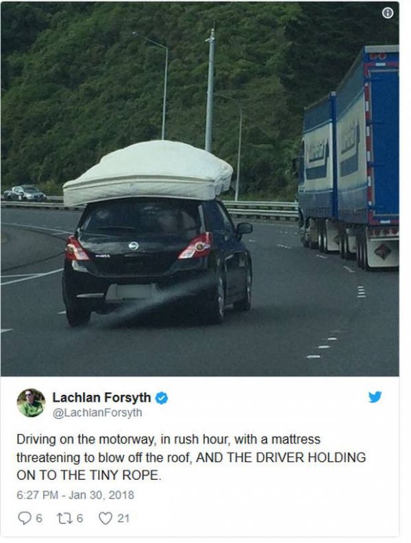 mattress on roof 2018013101