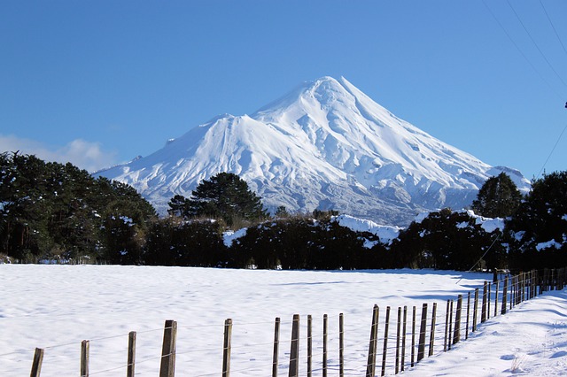 神奇！新西兰“富士山”居然是完美圆锥形！原因竟是……
